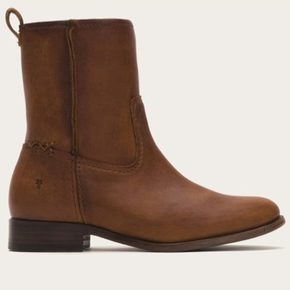 Frye Shoes - FRYE CARA SHORT